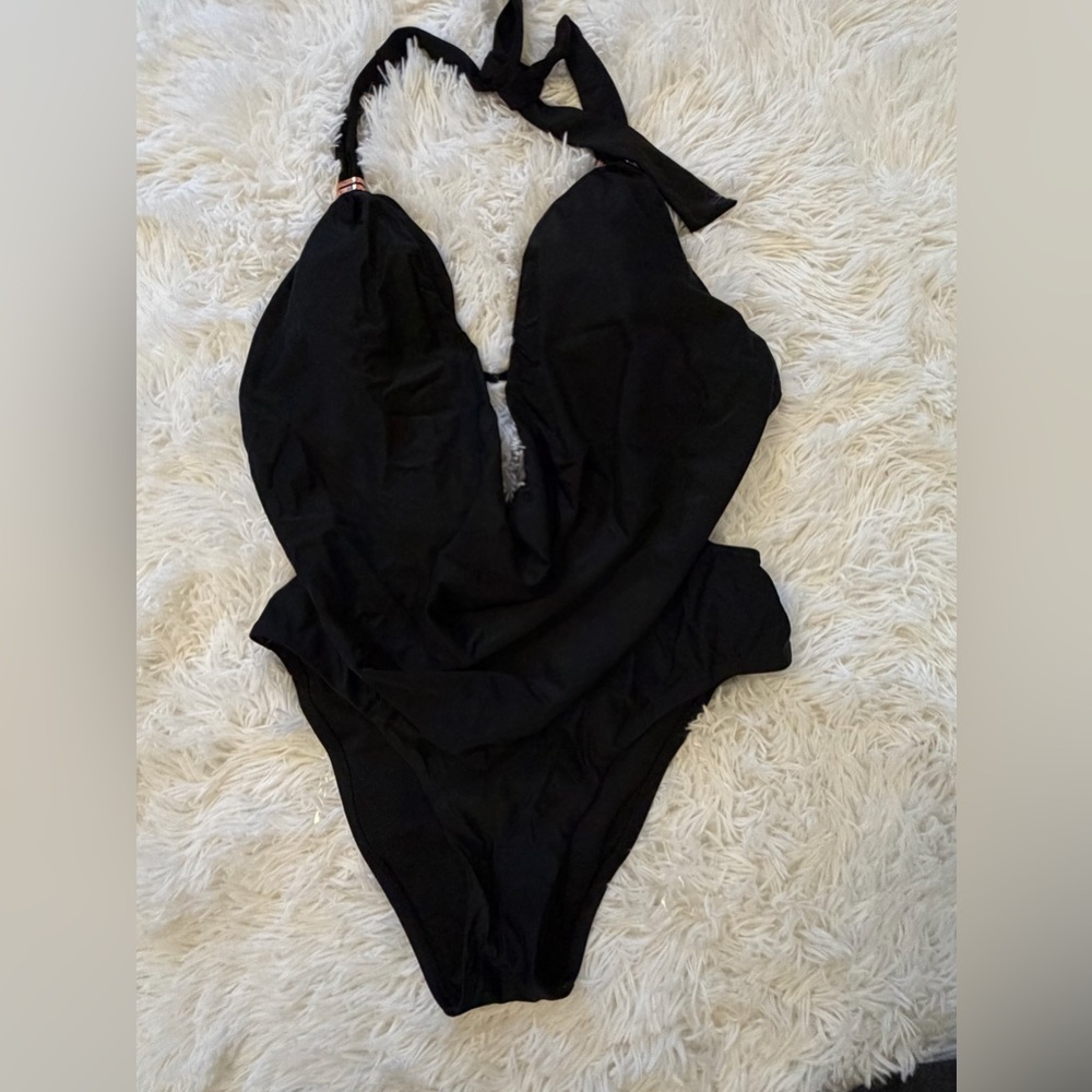 Bar III Solid Womens Cowlneck One-Piece Swimsuit in Black L